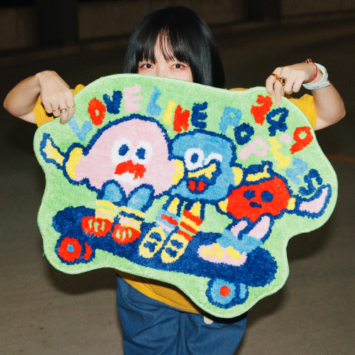 絶対かわいいラグマット