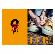 クリアファイル言うけど、中見えへん様に作ってるからね。