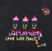 犬も入るよ、猫も入るよ、でもラクダは入らないよ。おバッグ