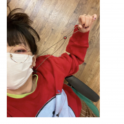 軽いから肩こり頭痛の心配はないよマスクストラップ