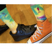 変態な奴はタイダイ友達靴下＜タイダイ＞